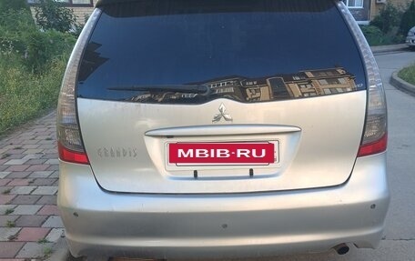 Mitsubishi Grandis, 2003 год, 620 000 рублей, 4 фотография