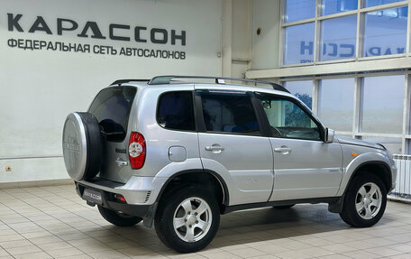 Chevrolet Niva I рестайлинг, 2010 год, 515 000 рублей, 2 фотография