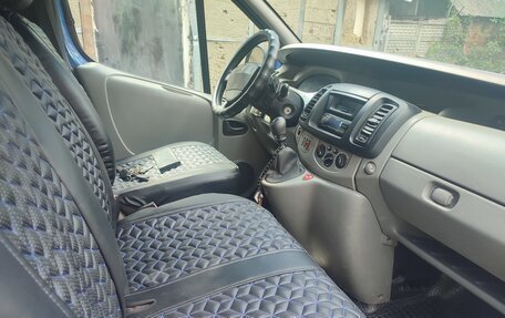 Renault Trafic, 2008 год, 1 450 000 рублей, 11 фотография