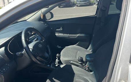 KIA Rio III рестайлинг, 2011 год, 800 000 рублей, 6 фотография