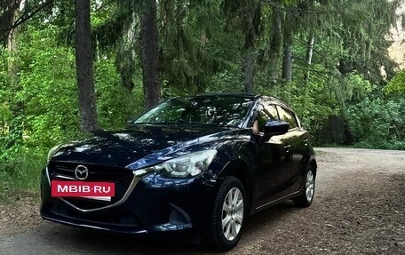 Mazda Demio IV, 2014 год, 1 170 000 рублей, 3 фотография