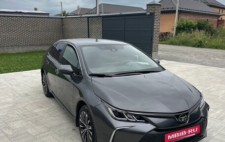 Toyota Corolla, 2023 год, 1 990 000 рублей, 1 фотография