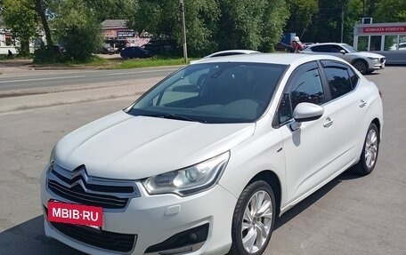 Citroen C4 II рестайлинг, 2015 год, 950 000 рублей, 2 фотография