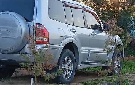 Mitsubishi Pajero III рестайлинг, 2003 год, 1 050 000 рублей, 5 фотография