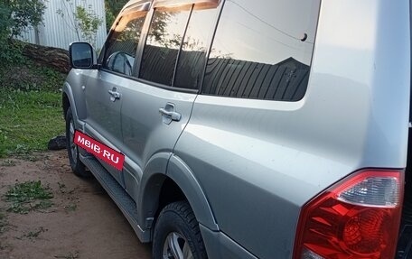 Mitsubishi Pajero III рестайлинг, 2003 год, 1 050 000 рублей, 18 фотография