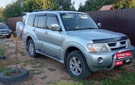 Mitsubishi Pajero III рестайлинг, 2003 год, 1 050 000 рублей, 13 фотография