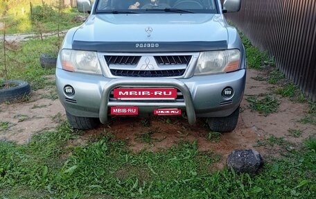 Mitsubishi Pajero III рестайлинг, 2003 год, 1 050 000 рублей, 14 фотография