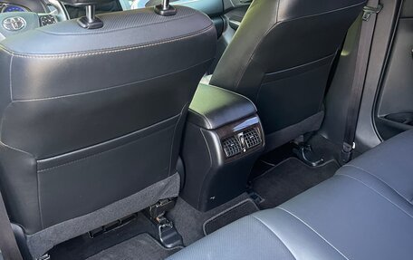 Toyota Camry, 2017 год, 2 250 000 рублей, 11 фотография