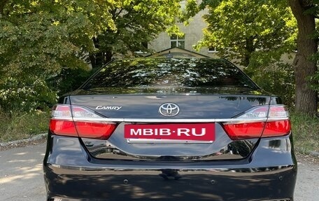 Toyota Camry, 2017 год, 2 250 000 рублей, 21 фотография