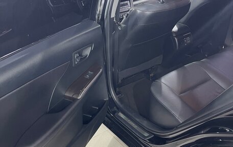 Toyota Camry, 2017 год, 2 250 000 рублей, 36 фотография