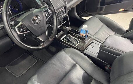 Toyota Camry, 2017 год, 2 250 000 рублей, 35 фотография