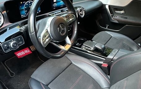 Mercedes-Benz CLA, 2020 год, 2 900 000 рублей, 13 фотография