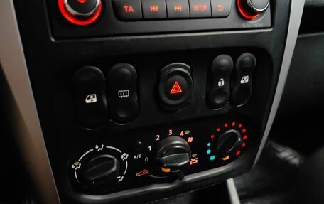 Nissan Almera, 2017 год, 699 000 рублей, 15 фотография