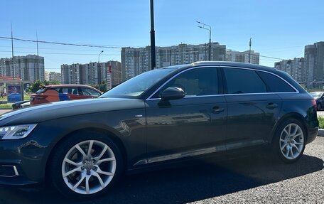 Audi A4, 2018 год, 2 400 000 рублей, 3 фотография