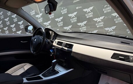 BMW 3 серия, 2011 год, 1 265 000 рублей, 22 фотография