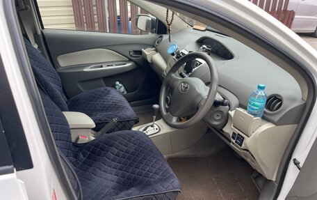 Toyota Belta, 2009 год, 450 000 рублей, 9 фотография