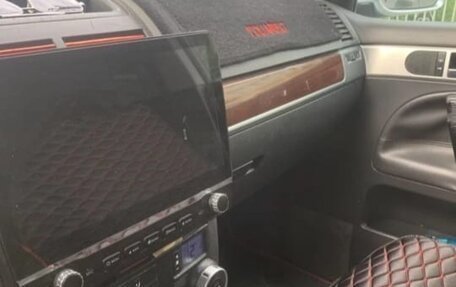 Volkswagen Touareg III, 2004 год, 550 000 рублей, 6 фотография