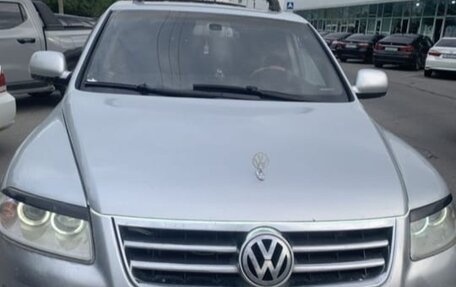 Volkswagen Touareg III, 2004 год, 550 000 рублей, 7 фотография