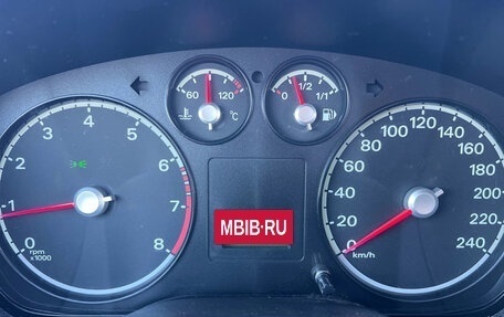 Ford Focus II рестайлинг, 2005 год, 345 000 рублей, 14 фотография