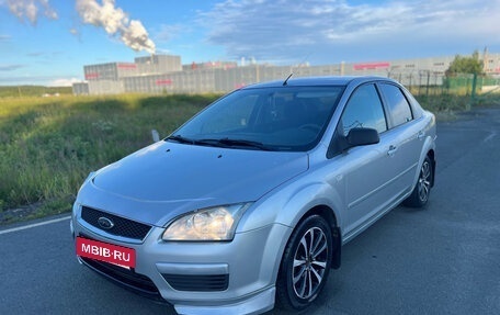Ford Focus II рестайлинг, 2005 год, 345 000 рублей, 2 фотография