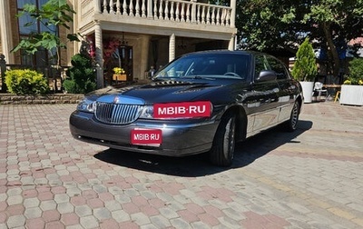 Lincoln Town Car III рестайлинг, 1999 год, 1 750 000 рублей, 1 фотография