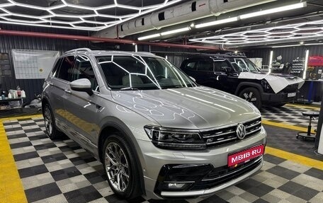 Volkswagen Tiguan II, 2018 год, 3 550 000 рублей, 1 фотография