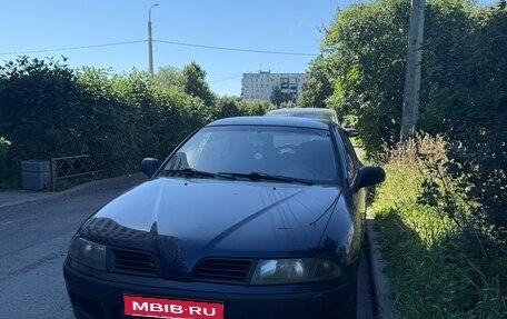 Mitsubishi Carisma I, 2002 год, 200 000 рублей, 1 фотография