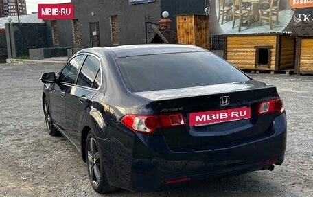 Honda Accord VIII рестайлинг, 2008 год, 995 000 рублей, 4 фотография