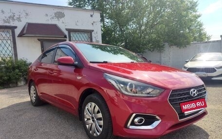 Hyundai Solaris II рестайлинг, 2017 год, 1 150 000 рублей, 3 фотография