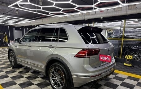 Volkswagen Tiguan II, 2018 год, 3 550 000 рублей, 5 фотография