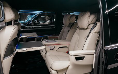 Mercedes-Benz V-Класс, 2026 год, 14 000 000 рублей, 18 фотография