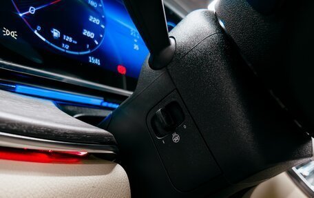 Mercedes-Benz V-Класс, 2026 год, 14 000 000 рублей, 11 фотография