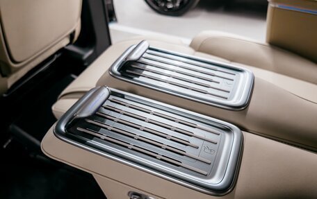 Mercedes-Benz V-Класс, 2026 год, 14 000 000 рублей, 22 фотография