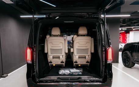 Mercedes-Benz V-Класс, 2026 год, 14 000 000 рублей, 28 фотография