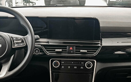 KIA Seltos I, 2025 год, 2 390 000 рублей, 19 фотография