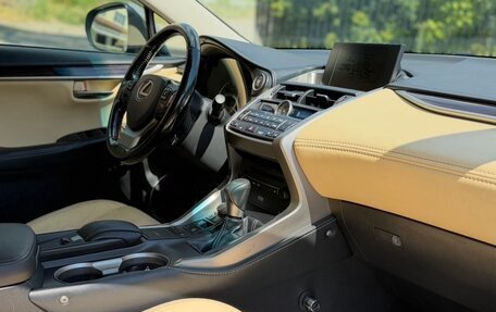 Lexus NX I, 2014 год, 2 900 000 рублей, 8 фотография