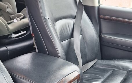 Toyota Land Cruiser 200, 2010 год, 2 600 000 рублей, 12 фотография