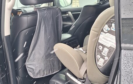 Toyota Land Cruiser 200, 2010 год, 2 600 000 рублей, 16 фотография