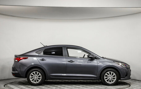 Hyundai Solaris II рестайлинг, 2021 год, 1 399 000 рублей, 5 фотография