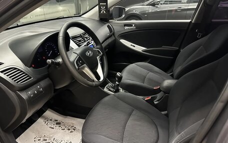 Hyundai Solaris II рестайлинг, 2011 год, 650 000 рублей, 8 фотография