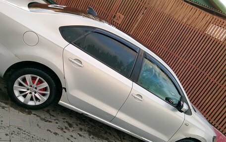 Volkswagen Polo VI (EU Market), 2011 год, 400 000 рублей, 4 фотография