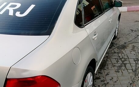 Volkswagen Polo VI (EU Market), 2011 год, 400 000 рублей, 7 фотография