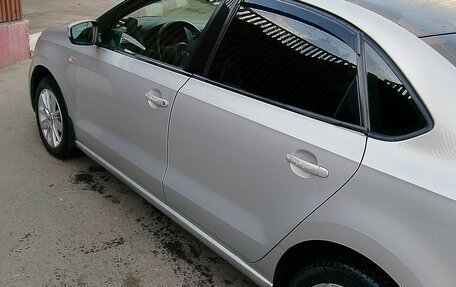 Volkswagen Polo VI (EU Market), 2011 год, 400 000 рублей, 9 фотография