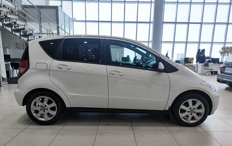 Mercedes-Benz A-Класс, 2012 год, 750 000 рублей, 5 фотография