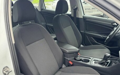 Volkswagen Jetta VII, 2019 год, 1 939 000 рублей, 11 фотография