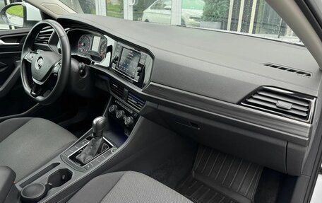 Volkswagen Jetta VII, 2019 год, 1 939 000 рублей, 12 фотография