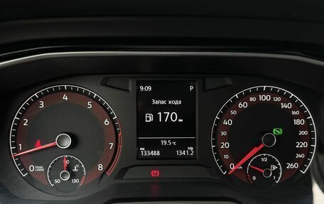 Volkswagen Jetta VII, 2019 год, 1 939 000 рублей, 15 фотография