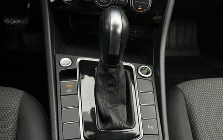 Volkswagen Jetta VII, 2019 год, 1 939 000 рублей, 16 фотография