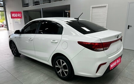 KIA Rio IV, 2018 год, 1 299 000 рублей, 5 фотография