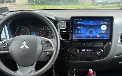 Mitsubishi Outlander III рестайлинг 3, 2012 год, 1 000 000 рублей, 1 фотография